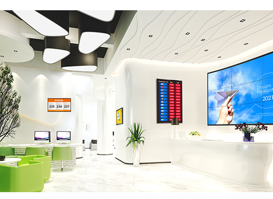 Engaging Visuals in the Bank with NEXCOM NDiS M538